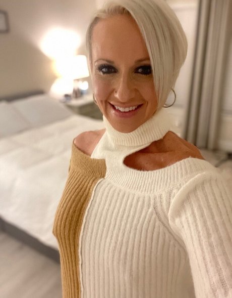 Savannahrider1 sex actress img