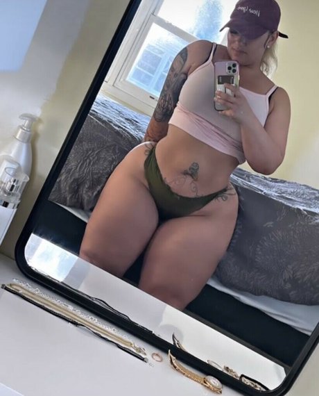 sadithabodi model nude image