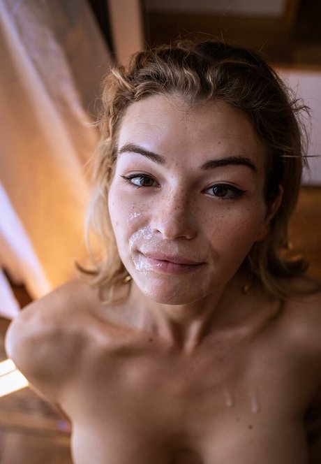 Emma littleTs pornstar top img