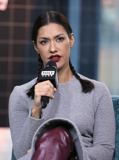 Janina Gavankar star high quality picture