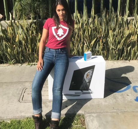 Janina Gavankar perfect pornstar pic