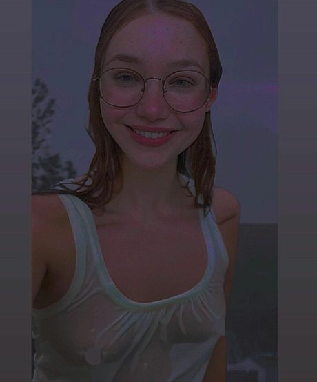 SSandia perfect actress image