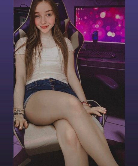 SSandia star hot images