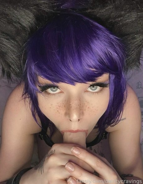 Dainty Cravings star adult pics