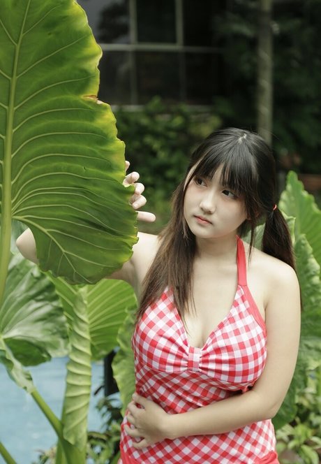 Dea Marella sexy model picture