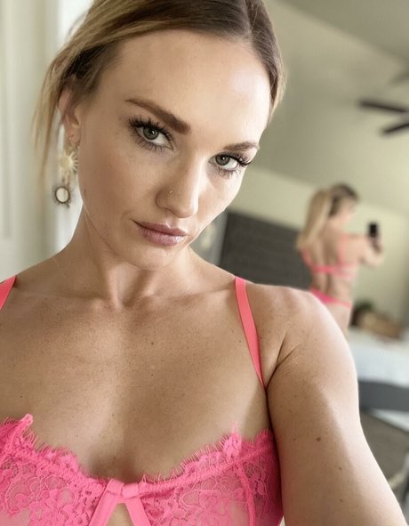 Jadie Fit Girl pornstar perfect pics