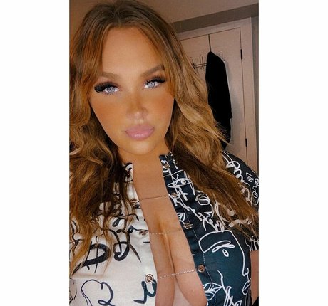 lexoxox model exclusive picture