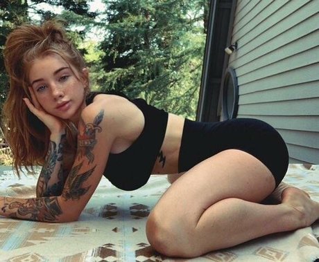 Diana Deets free pornstar images