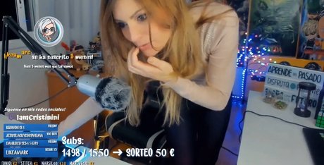 Iamcristinini star exclusive images