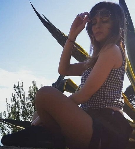 Iamcristinini model art images