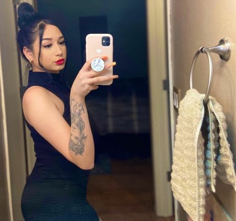 bitamartinezz naked star photos