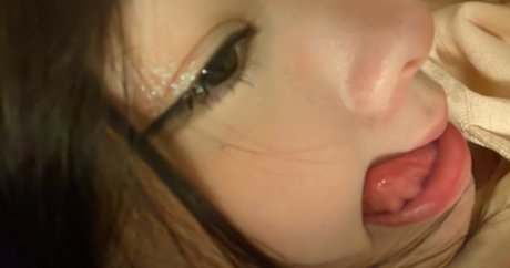 Julia Nakamura model nice photo