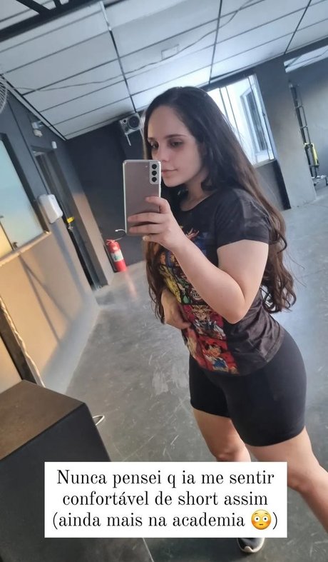 Laysa Meroto star free photo