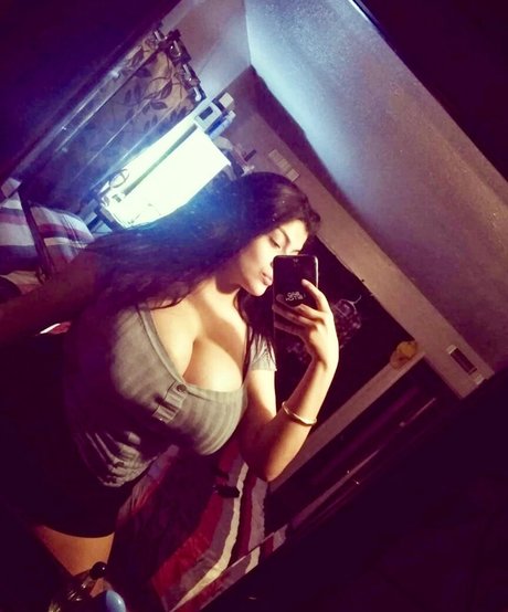 Kim Rose erotic actress img