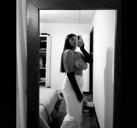 Agustina Doffo nude actress photos