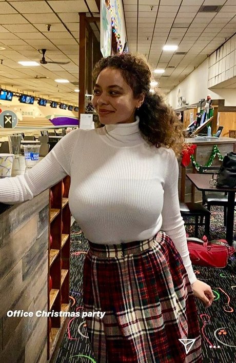 Crystal Westbrooks star art archive