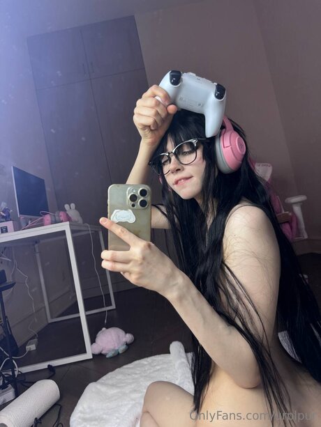 urplpur pornstar exclusive image