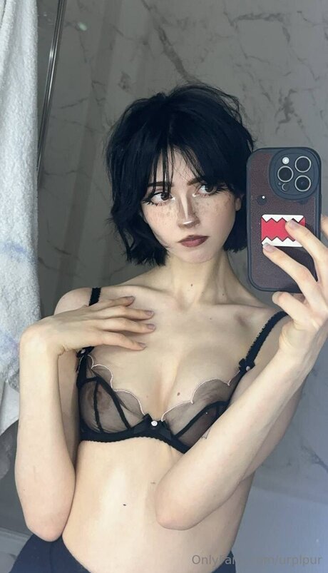 urplpur model nice images