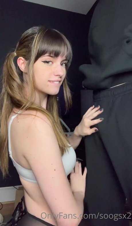 skinny teen onlyfans erotic photos