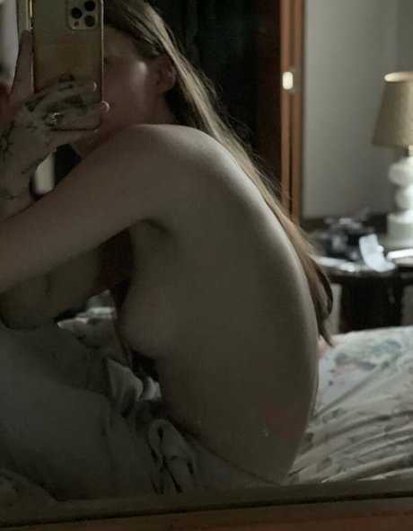 Ethel Cain star sex photos