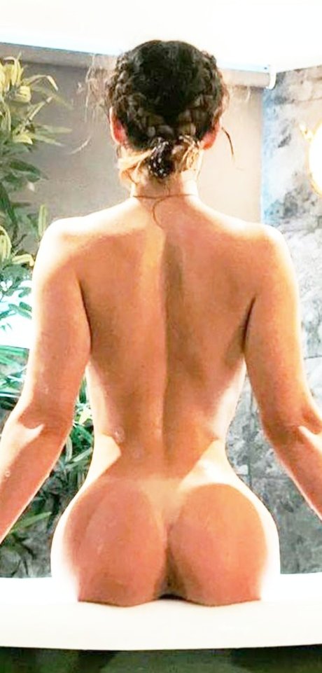 Rosie Axonn star sex img