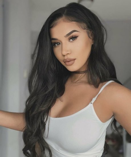 BabySpice pornstar nude picture