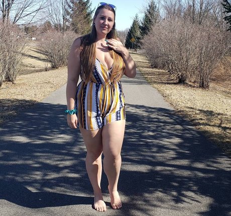 curvy redhead onlyfans hot xxx picture