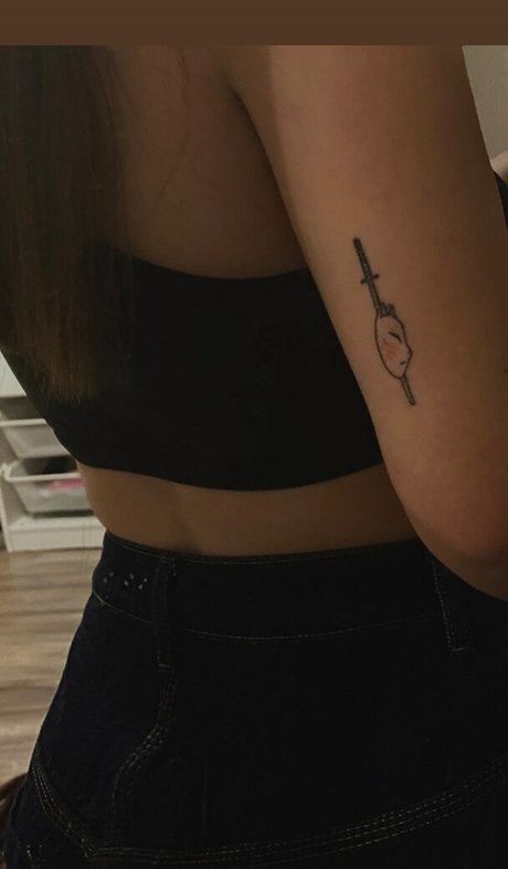 dumps pornstar naked galleries