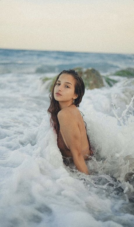 Barbieheadass model art images