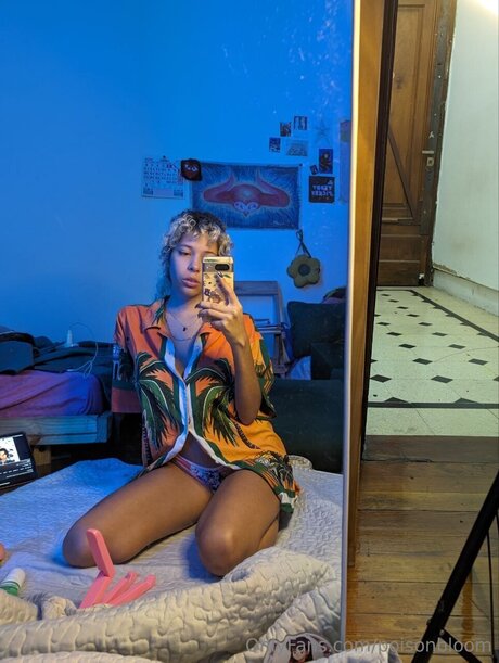 poisonbloom high quality pornstar img