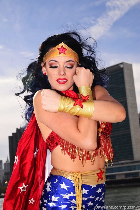 PussNYC star xxx images