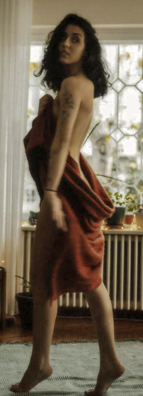 _naissance pornstar adult img