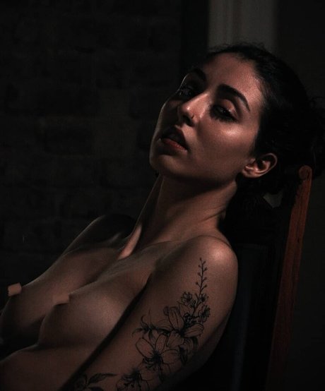 _naissance free pornstar picture