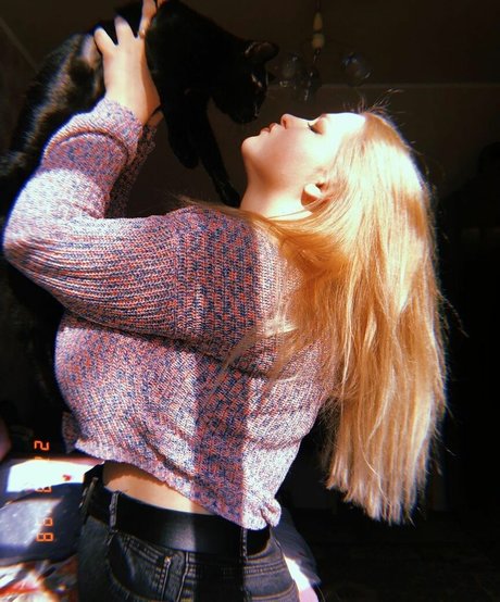 Julia Chegodar exclusive model archive