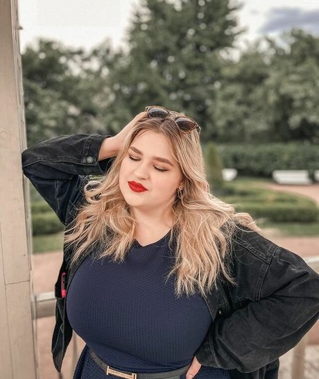 Julia Chegodar star porn archive