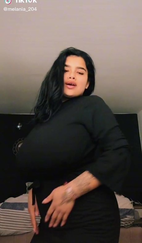 Melannia star porn pics