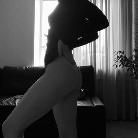 malazala sexy star pic