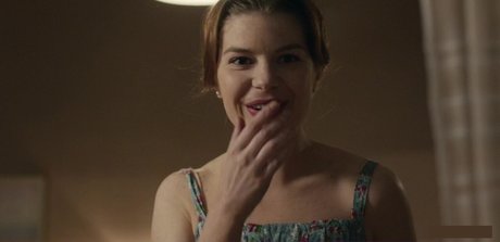 Aimee Ffion Edwards best star pics