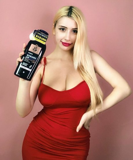 Gym Couple adult model images