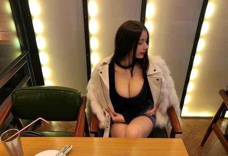 Gym Couple pornstar exclusive pictures