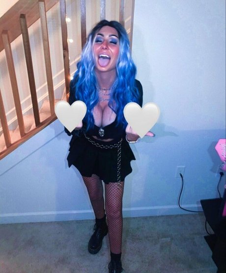 burkekelleher perfect model image