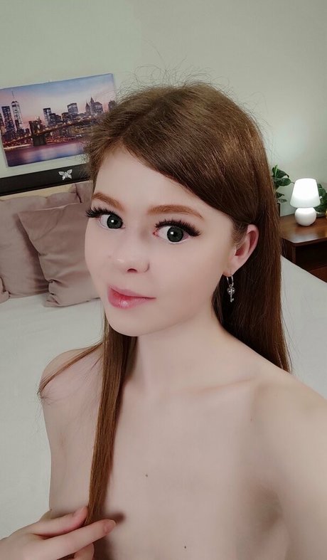 Sophia Wonder naked model archive