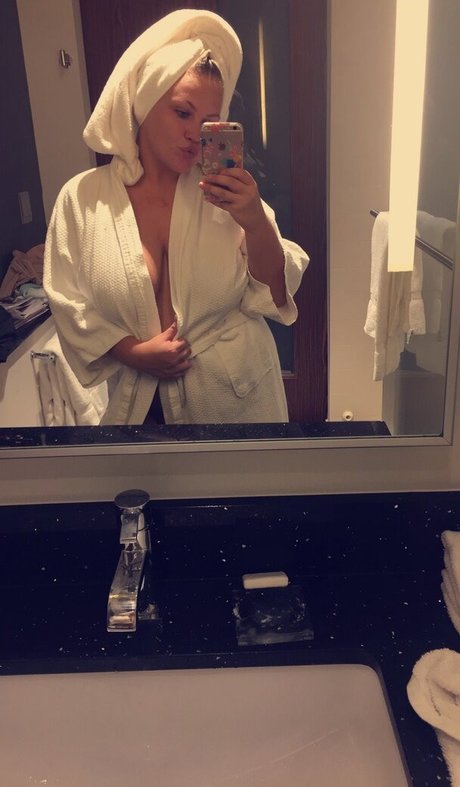 Hayden Buchko model free image