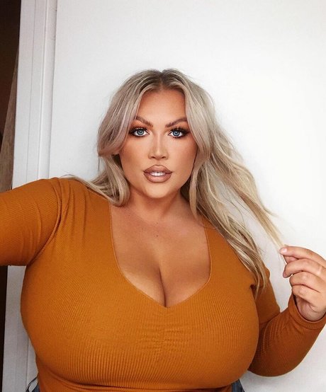 Hayden Buchko star free pictures