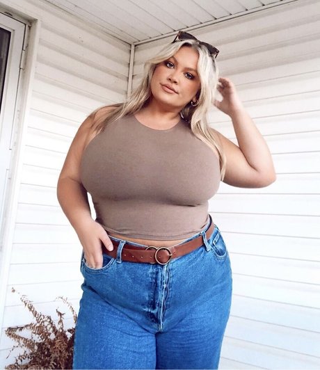 Hayden Buchko hd star img