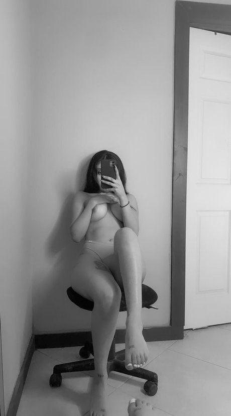 laconejaaa sexy pornstar photo