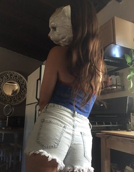 Youknowlimbo model exclusive picture