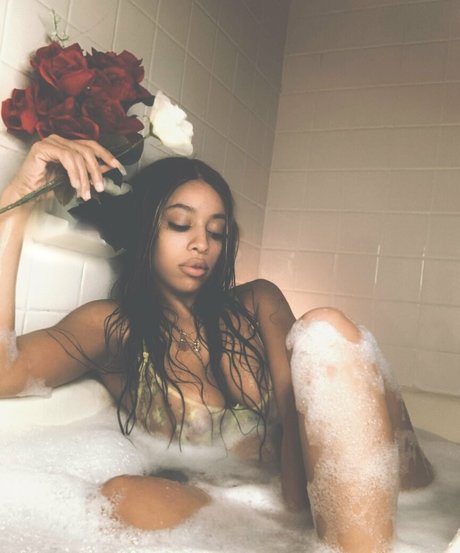 Giana Malise model pretty picture