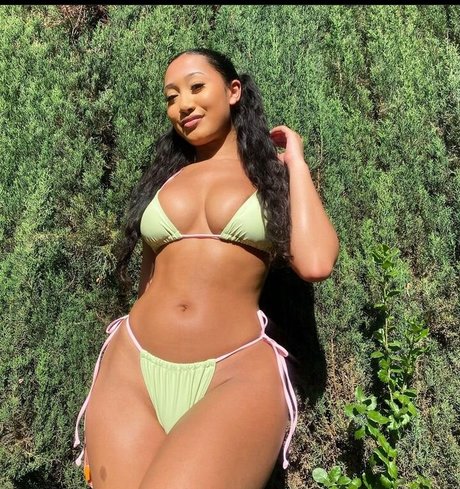 Drew valentina pornstar img