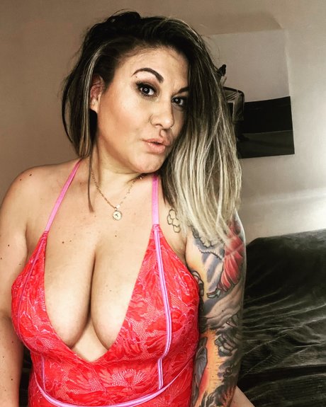 Amy hernandez model top pics